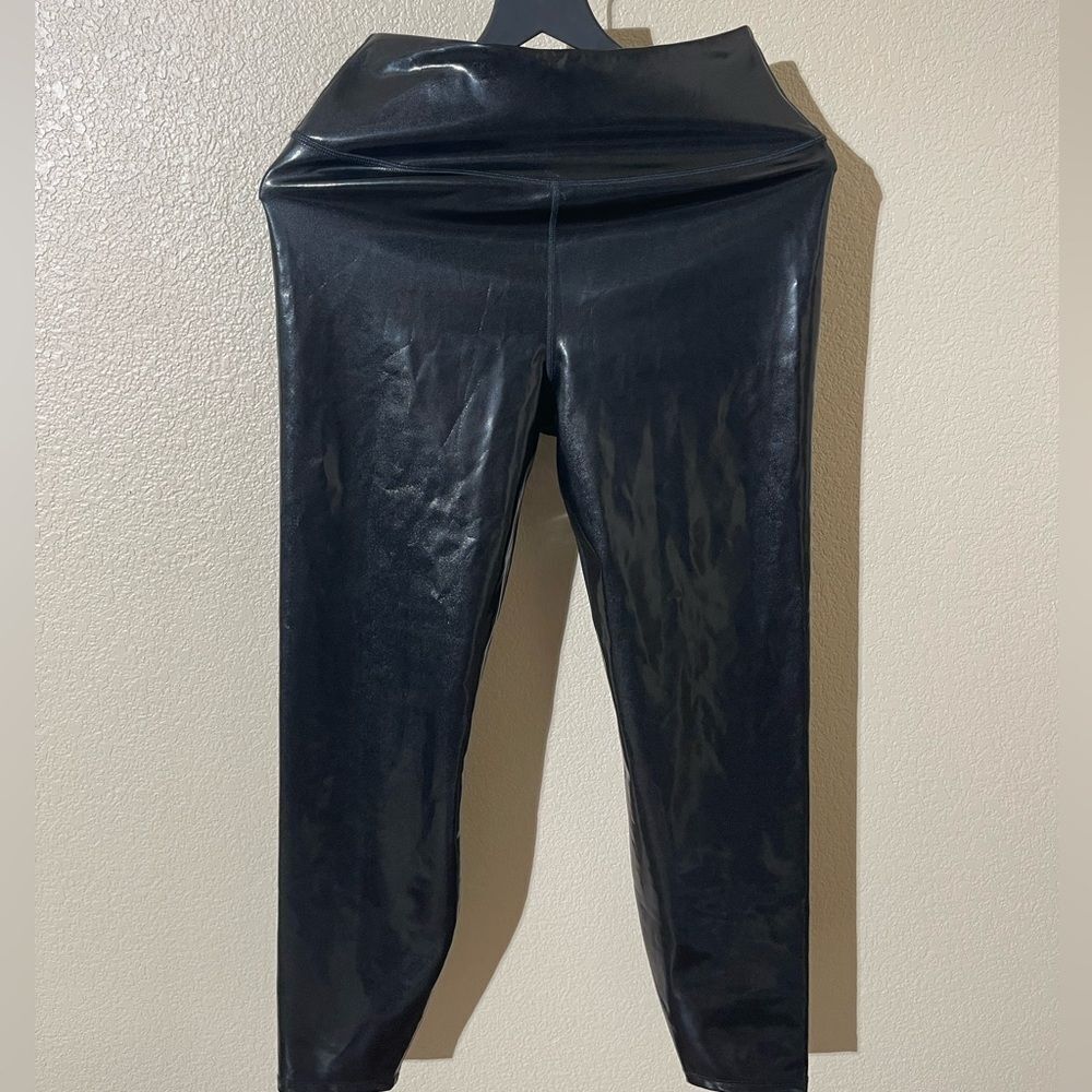 Sold  - Picture 2 of 5